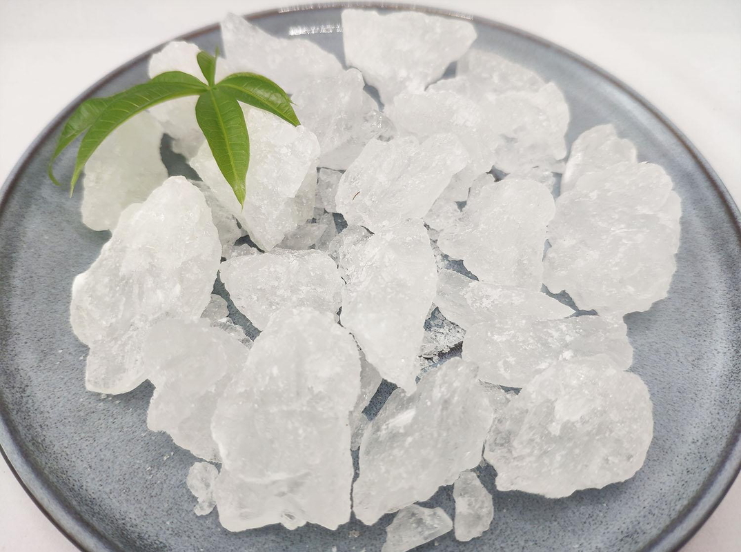 CAS 3024-72-4 White Crystal Organic Reagent Acyl Halide 2,3-Dichlorobenzoyl